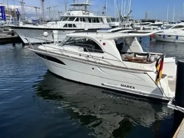 Marex 310 Sun Cruiser