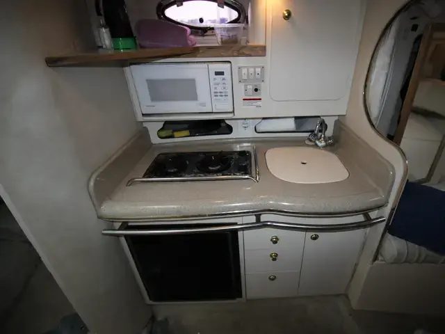 Sea Ray Sundancer 290