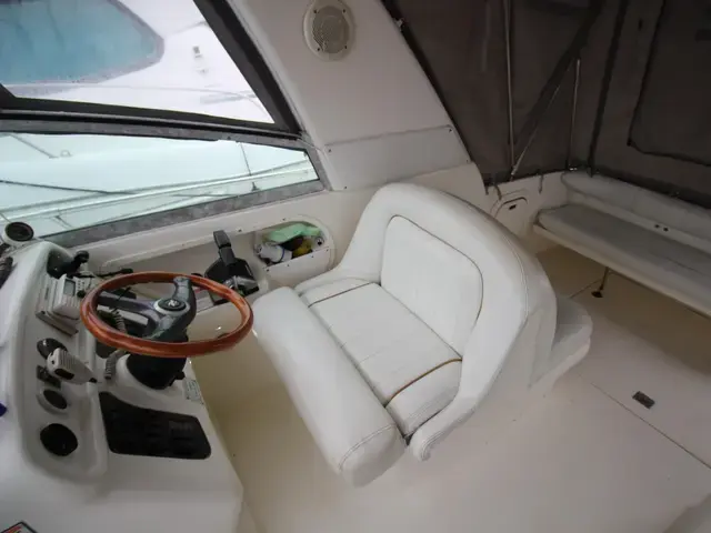 Sea Ray Sundancer 290