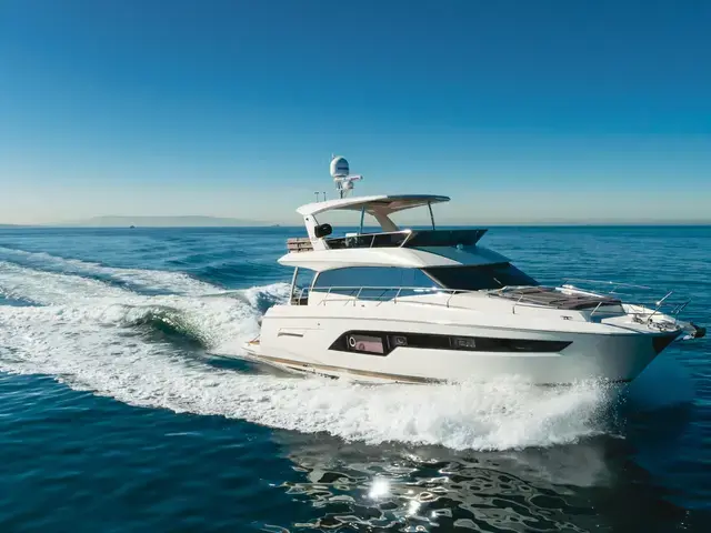 Prestige 63'