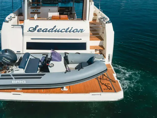 Prestige 63'