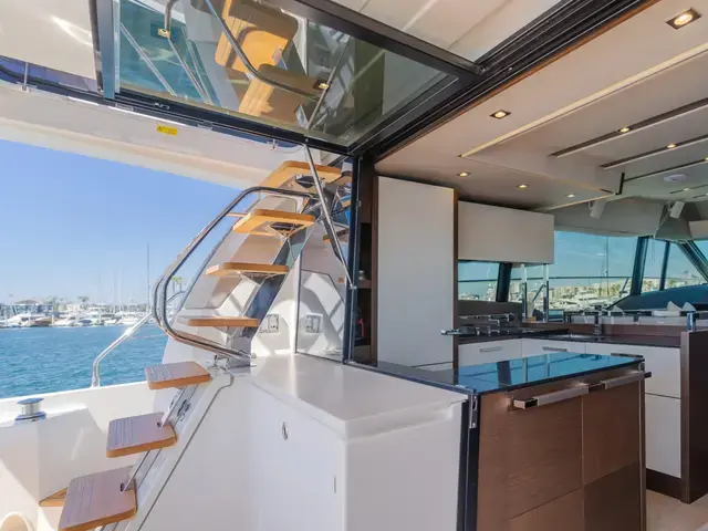 Prestige 63'