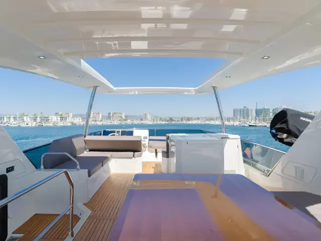 Prestige 63'