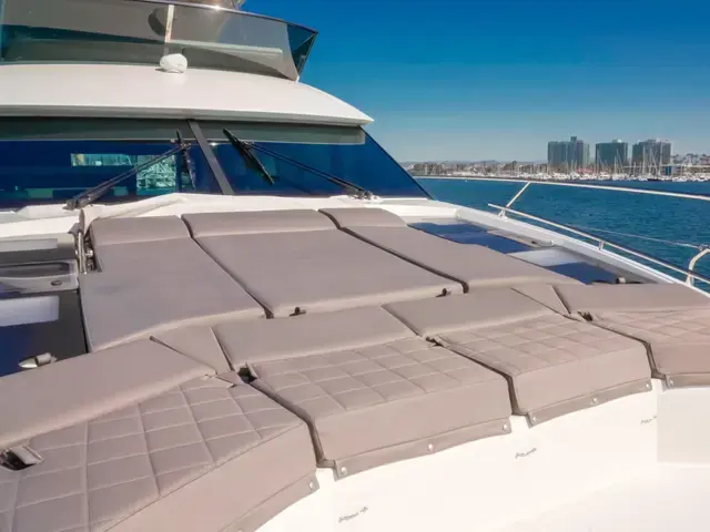 Prestige 63'