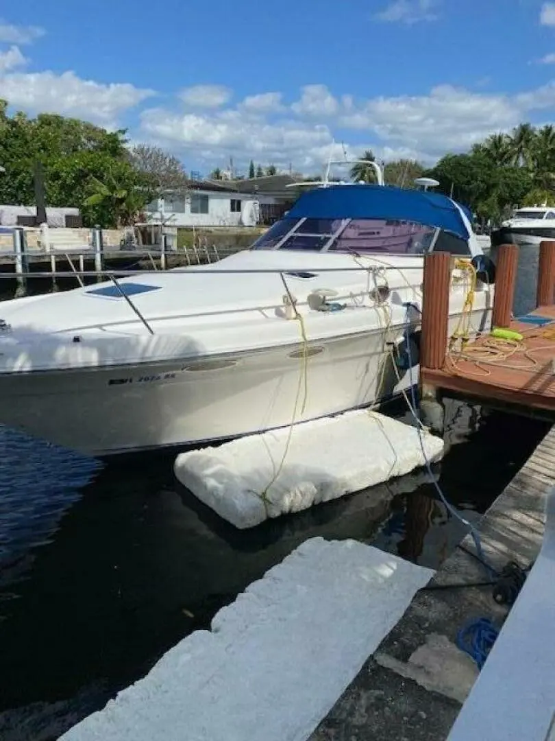 1997 Sea Ray sundancer 330