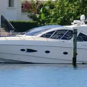 2010 Azimut Atlantis 54