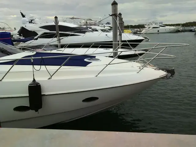 Azimut Atlantis 54