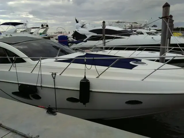 Azimut Atlantis 54