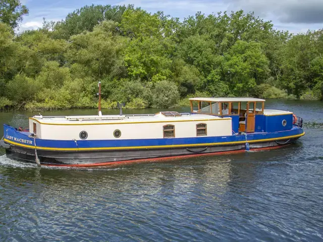 Sagar Marine Mini-Luxe Dutch Barge Replica