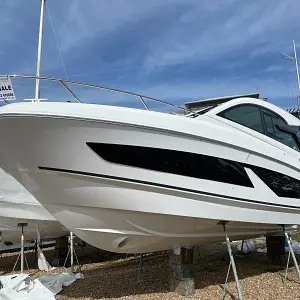 2024 Beneteau Gran Turismo GT 32