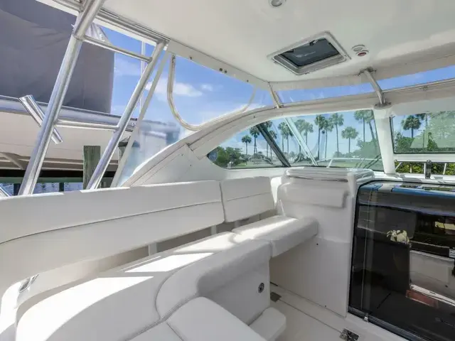 Tiara Yachts 3200 Open