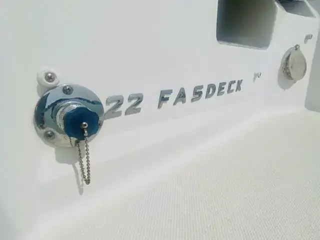 Regal Fasdeck 22