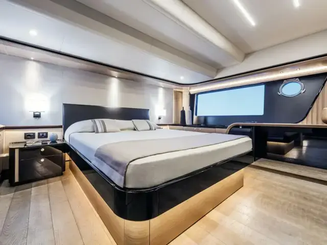 Absolute Navetta 58