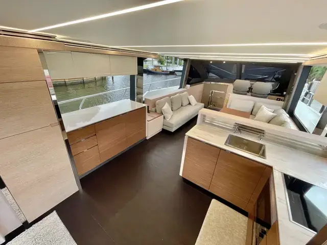 Astondoa Flybridge 66