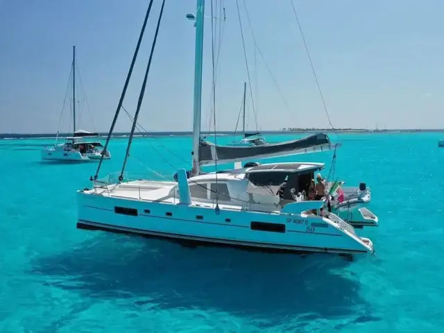 Catana 50