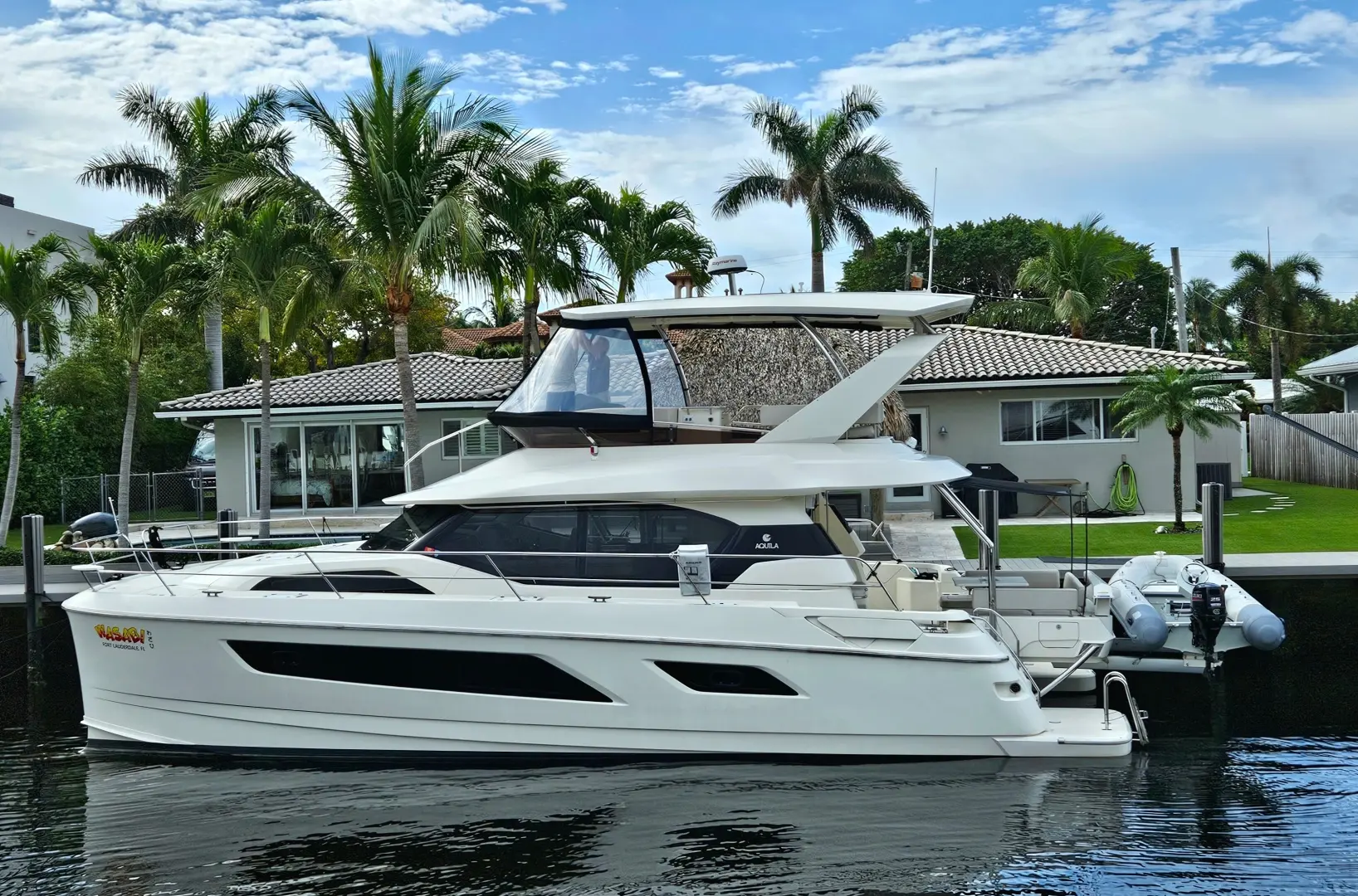 2018 Aquila 44