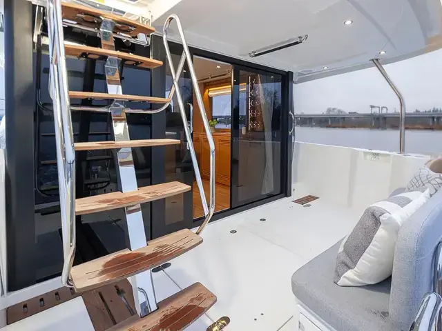 Beneteau Swift Trawler 48