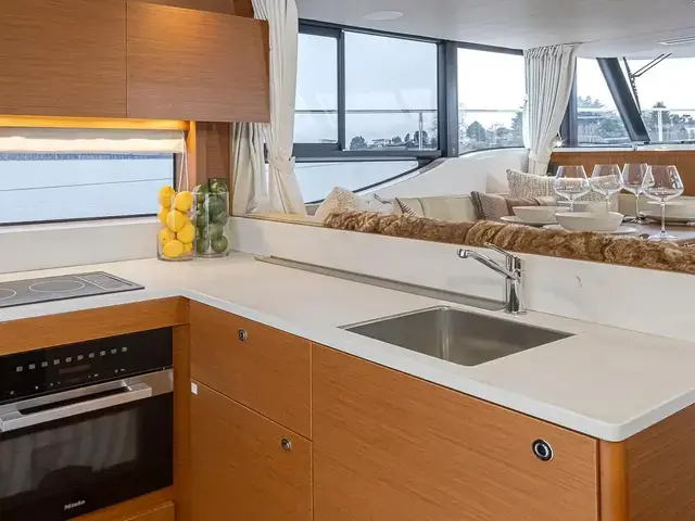 Beneteau Swift Trawler 48