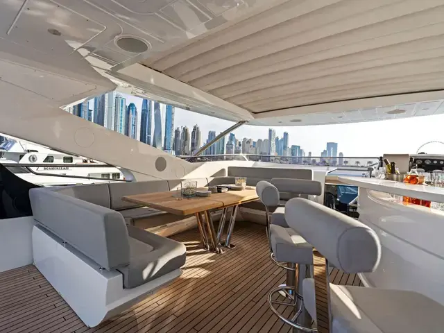 Sunseeker Yacht 95