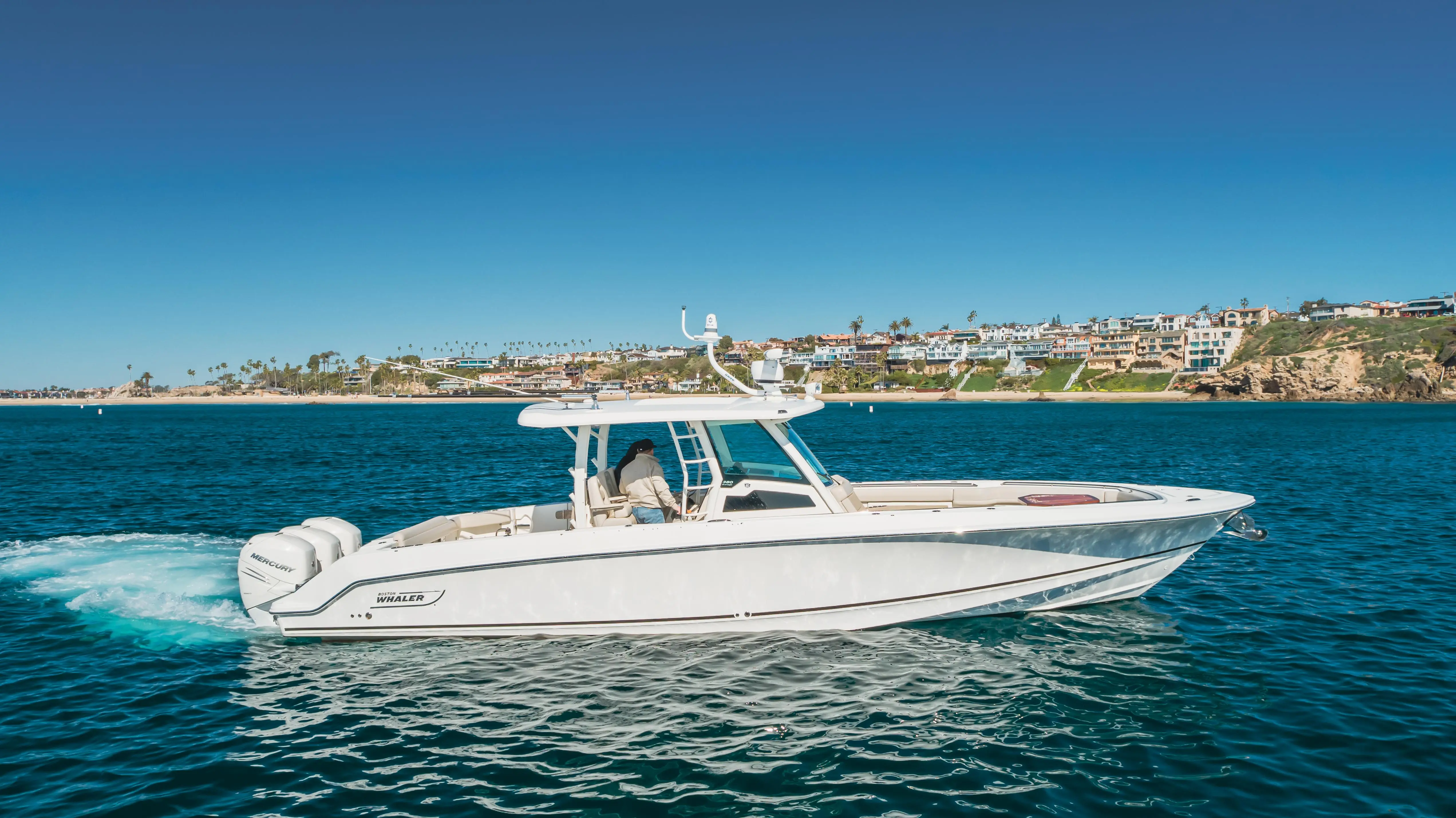 2018 Boston Whaler 38 outrage