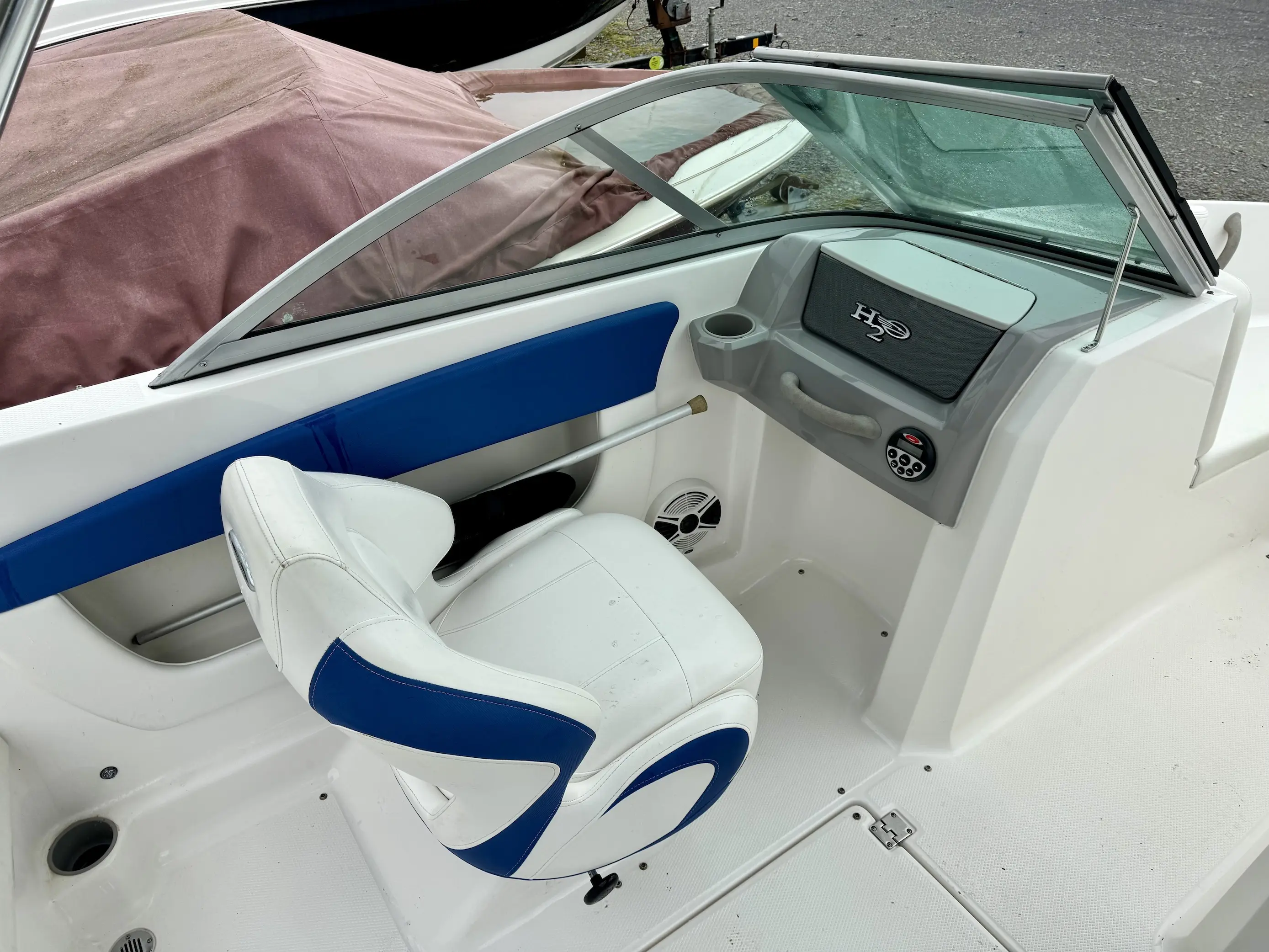 2012 Chaparral 18 h2o sport