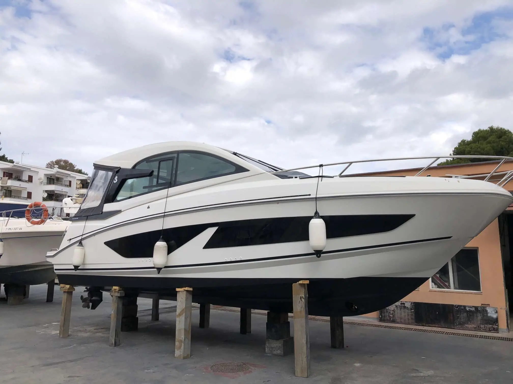 2020 Beneteau gran turismo 32