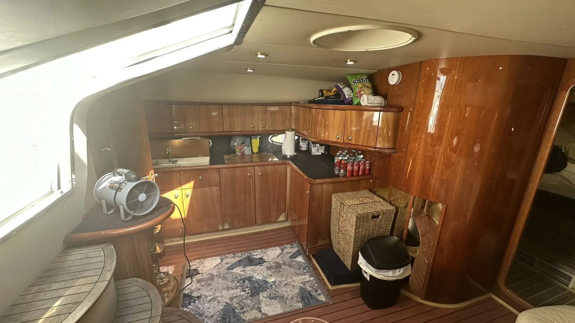 2000 Sunseeker camargue 44