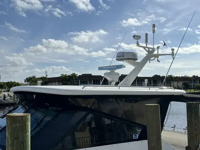 Tiara Yachts 4000 Express