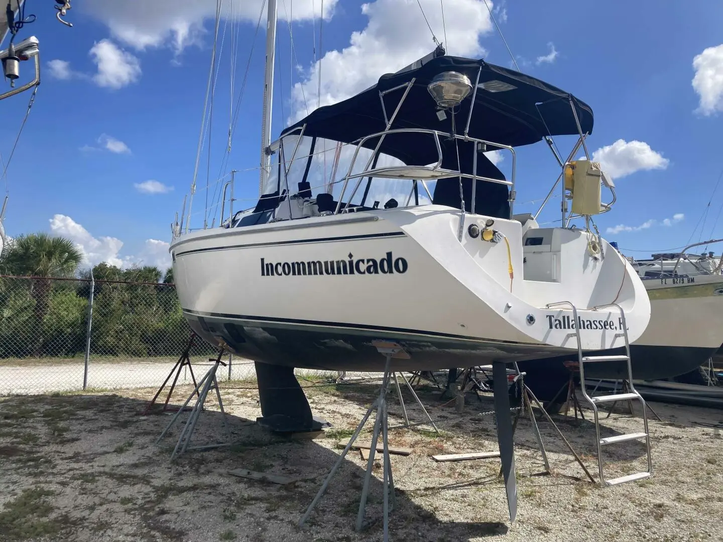 1995 Catalina 320