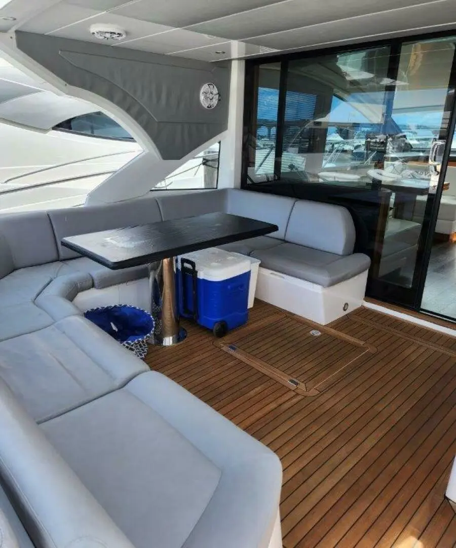 2018 Sunseeker predator