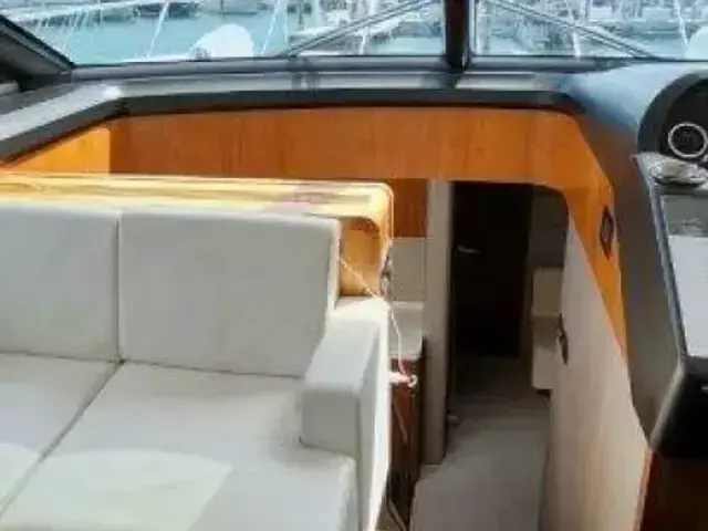 Sunseeker Predator