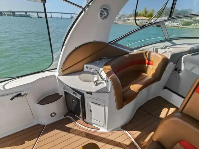 Sea Ray 320 Sundancer