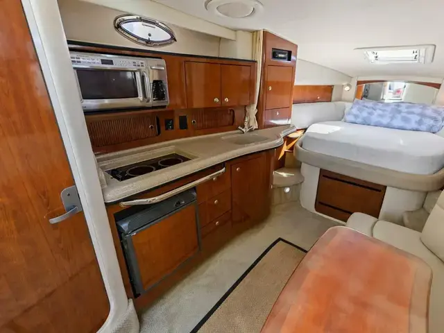 Sea Ray 320 Sundancer