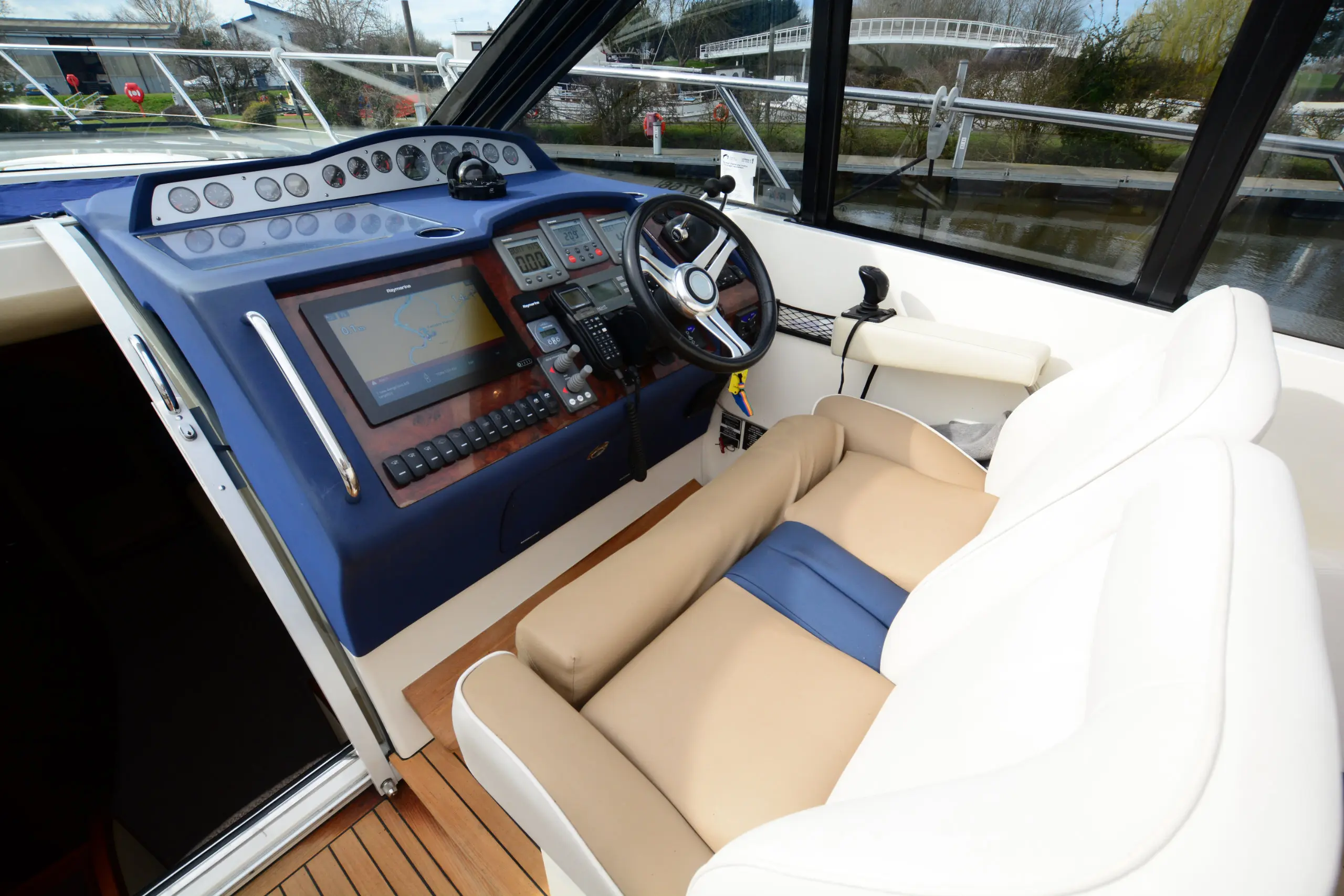 2009 Princess v45