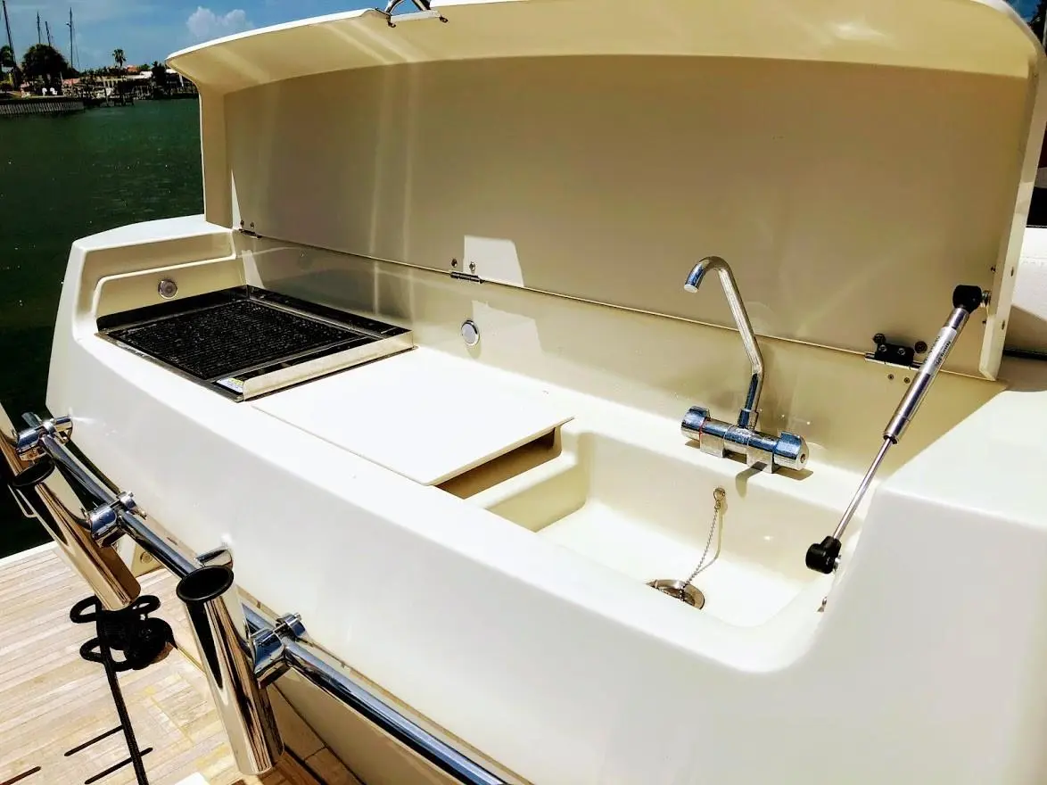 2015 Beneteau monte carlo 50