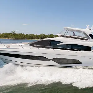 2019 Sunseeker 66'