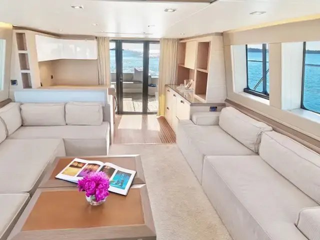 Beneteau 60'