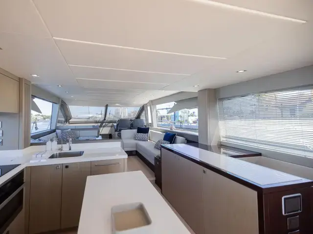 Sunseeker Manhattan 66