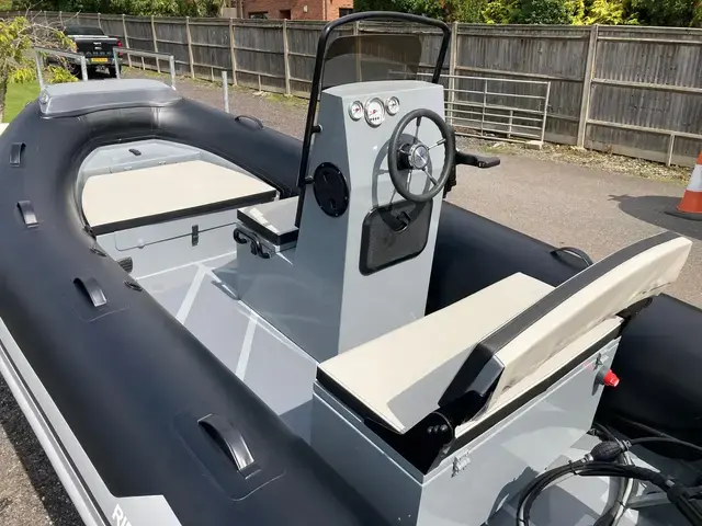 Zar Mini Boats Rib Pro 14 Deluxe Console