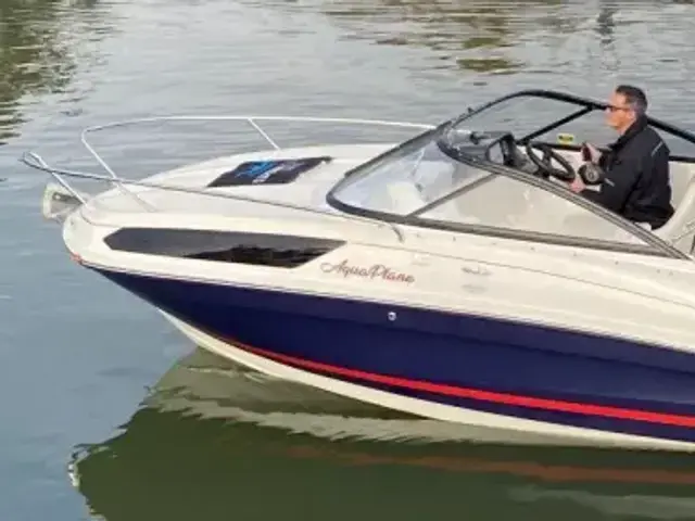 Bayliner Vr5