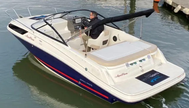 2017 Bayliner vr5 cuddy cabin