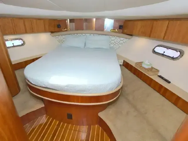 Tiara Yachts 5200 Express