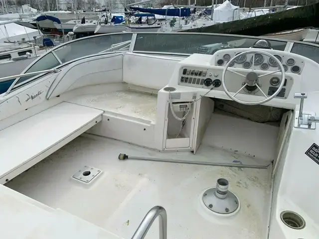 Bayliner 3488 Avanti