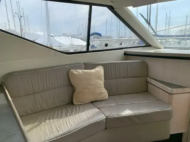 Bayliner 3488 Avanti