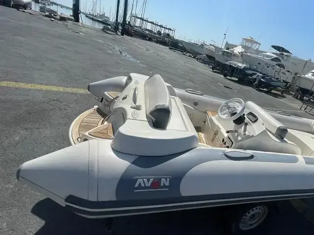 Avon 430 Sportsea Jet