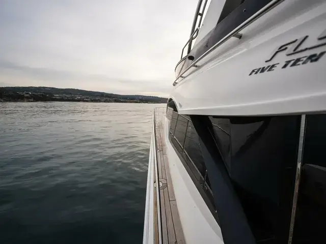 Sea Ray 510 Fly