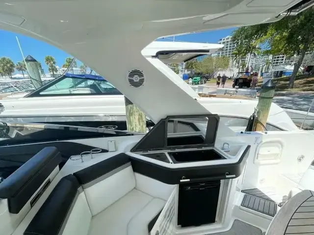 Sea Ray 300 Slx