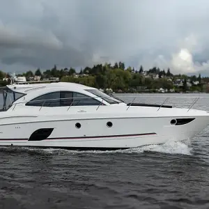 2015 Beneteau 44'