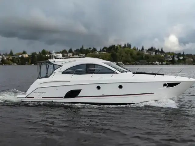 Beneteau 44'