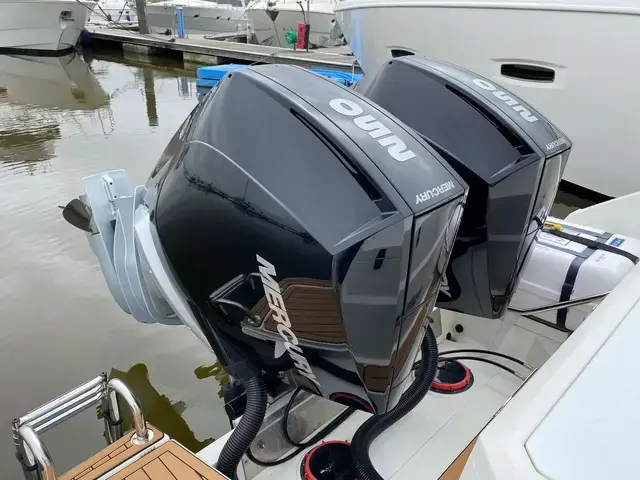 Parker Boats 920 Explorer max